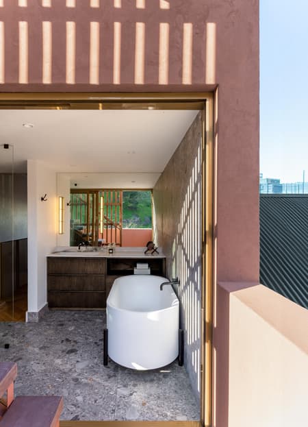 Loader Street Residence